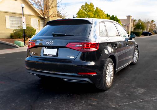 2016 Audi A3 e-tron 1.4T Premium
