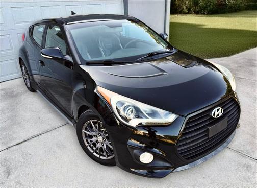 Black 2014 Hyundai Veloster Turbo