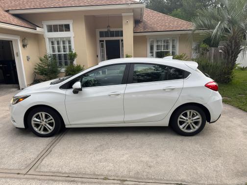 2017 Chevrolet Cruze LT