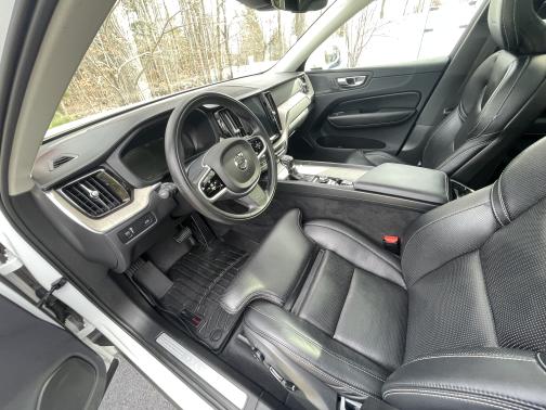 2019 Volvo XC60 T5 Inscription
