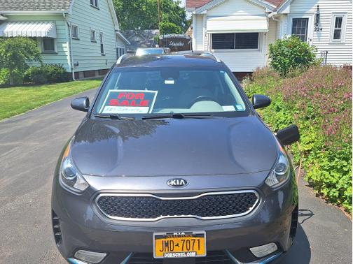 2019 Kia Niro Plug-In Hybrid LX