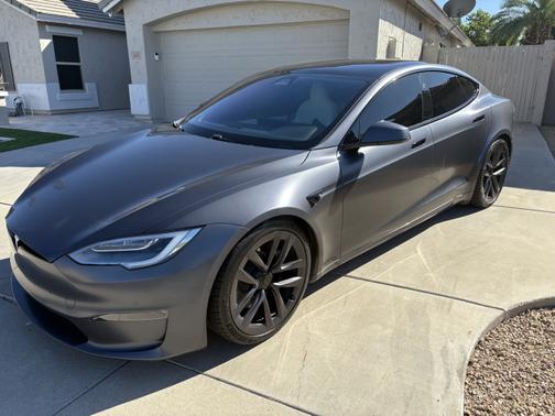 2022 Tesla Model S Long Range