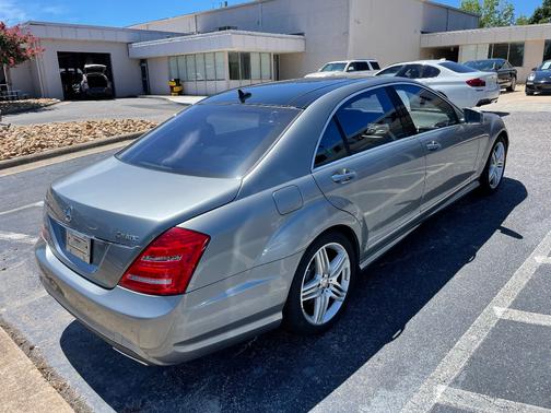 2013 Mercedes-Benz S-Class S 550 4MATIC