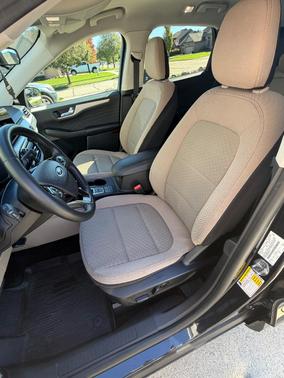 Blue 2021 Ford Escape SE