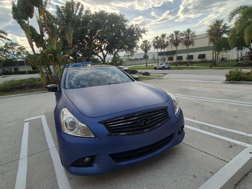 Blue 2013 INFINITI G37 Journey