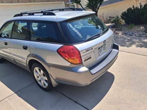 2006 Subaru Outback 2.5 i