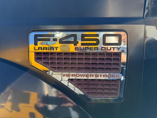 Black 2008 Ford F-450 Lariat Crew Cab Super Duty