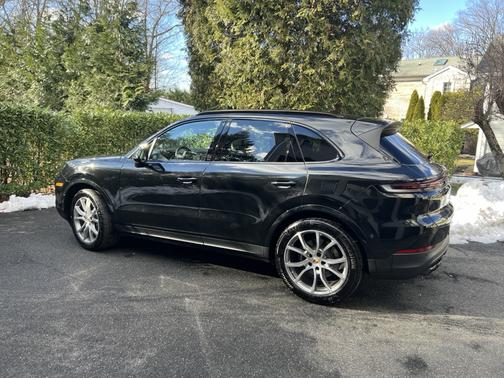 2024 Porsche Cayenne Cayenne
