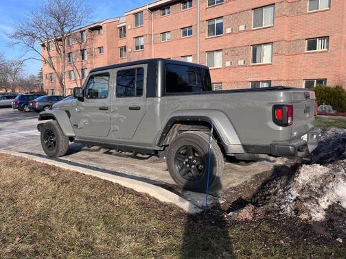 2021 Jeep Gladiator Sport S