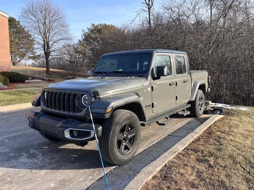 2021 Jeep Gladiator Sport S