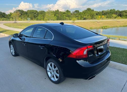 2016 Volvo S60 T5 Drive-E Premier