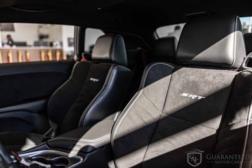 2016 Dodge Challenger SRT Hellcat