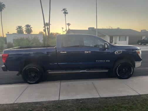 2019 Nissan Titan XD SV