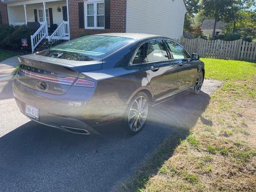 2020 Lincoln MKZ Reserve