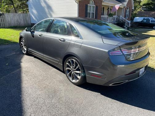 2020 Lincoln MKZ Reserve