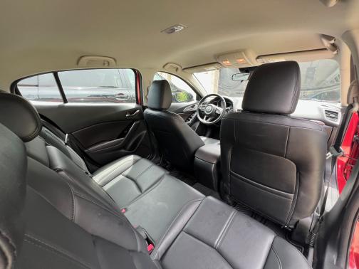 2018 Mazda Mazda3 Touring