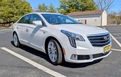 White 2018 Cadillac XTS Luxury