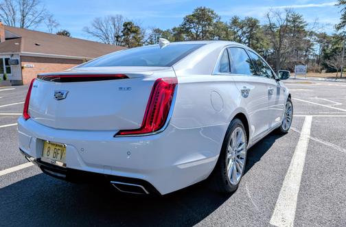 White 2018 Cadillac XTS Luxury