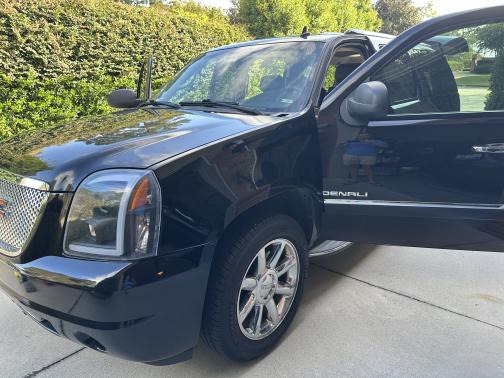 2012 GMC Yukon XL Denali