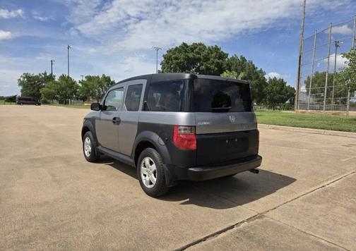 Silver 2017 Chevrolet Traverse Premier