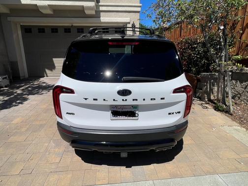 White 2021 Kia Telluride SX
