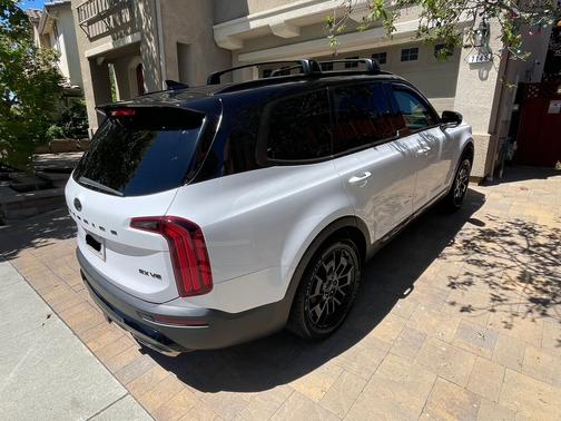 White 2021 Kia Telluride SX
