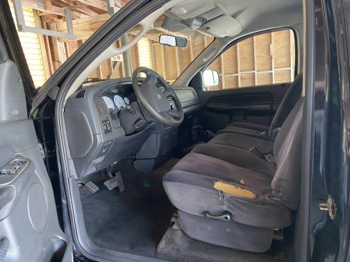 2004 Dodge Ram 1500 SLT