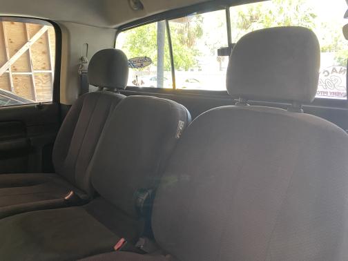 2004 Dodge Ram 1500 SLT