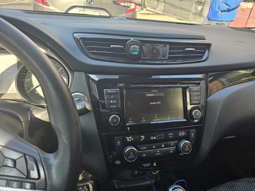 2020 Nissan Rogue Sport SV