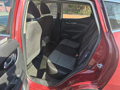 2020 Nissan Rogue Sport SV