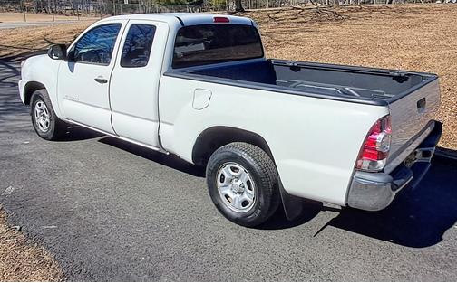 2013 Toyota Tacoma Base