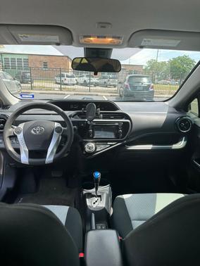 2017 Toyota Prius c Four