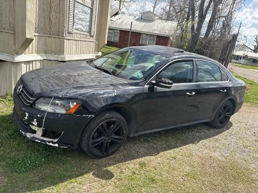 2014 Volkswagen Passat 2.5L SE