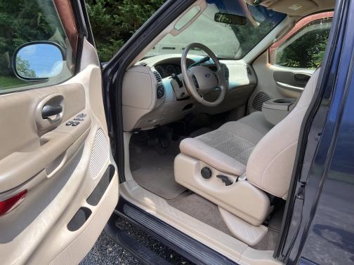 2003 Ford F-150 Lariat SuperCab