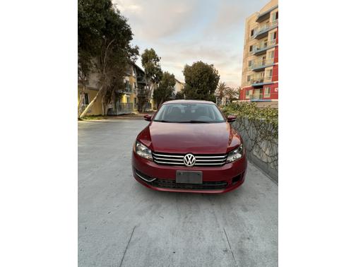Red 2015 Volkswagen Passat 2.0L TDI DSG SE w/Sunroof