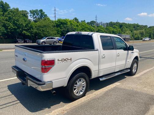 White 2011 Ford F-150 Lariat
