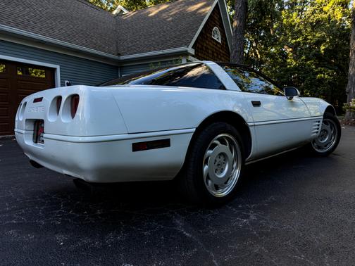 1992 Chevrolet Corvette Base