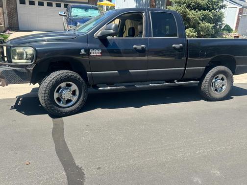 Black 2007 Dodge Ram 2500 Laramie Quad Cab