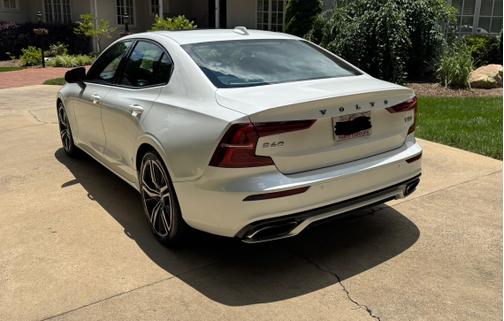 2019 Volvo S60 T5 R-Design
