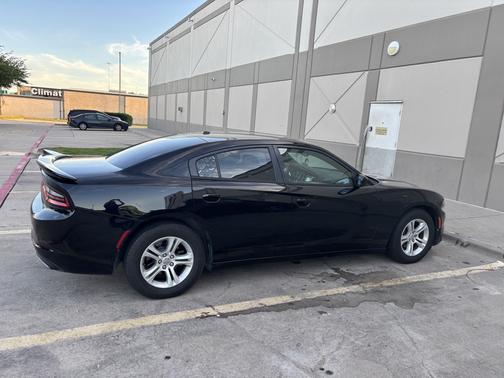 2015 Dodge Charger SE