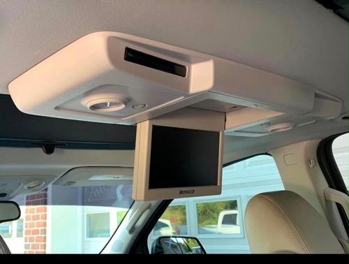 White 2012 GMC Acadia Denali