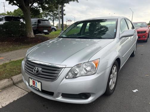 Gray 2008 Toyota Avalon XL