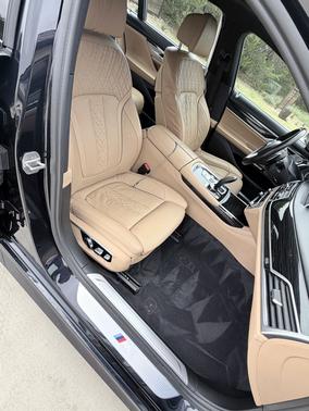 Blue 2017 BMW 750 i xDrive