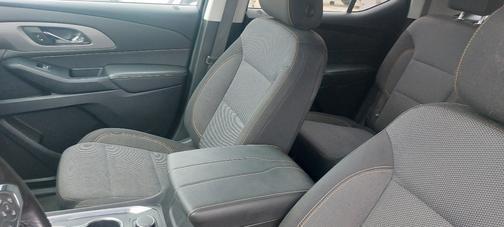 White 2019 Chevrolet Traverse LT Cloth