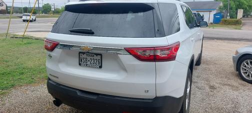 White 2019 Chevrolet Traverse LT Cloth
