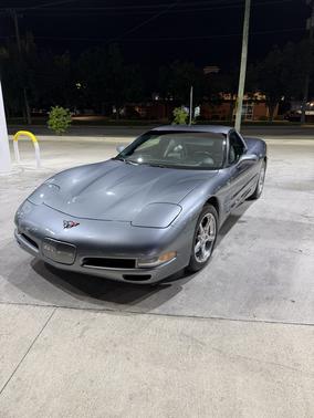Gray 2004 Chevrolet Corvette Base