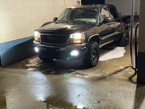 2006 GMC Sierra 1500 SLT Crew Cab