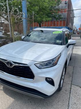 2025 Toyota Highlander Platinum
