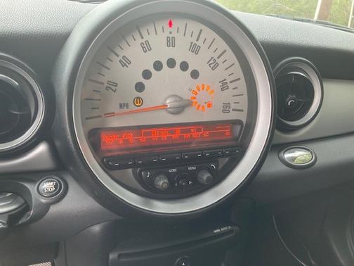 2011 MINI Cooper Base