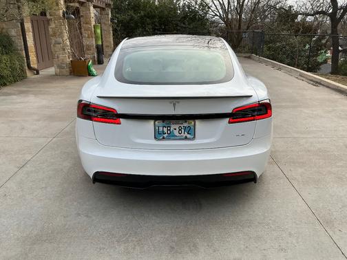 2021 Tesla Model S Plaid